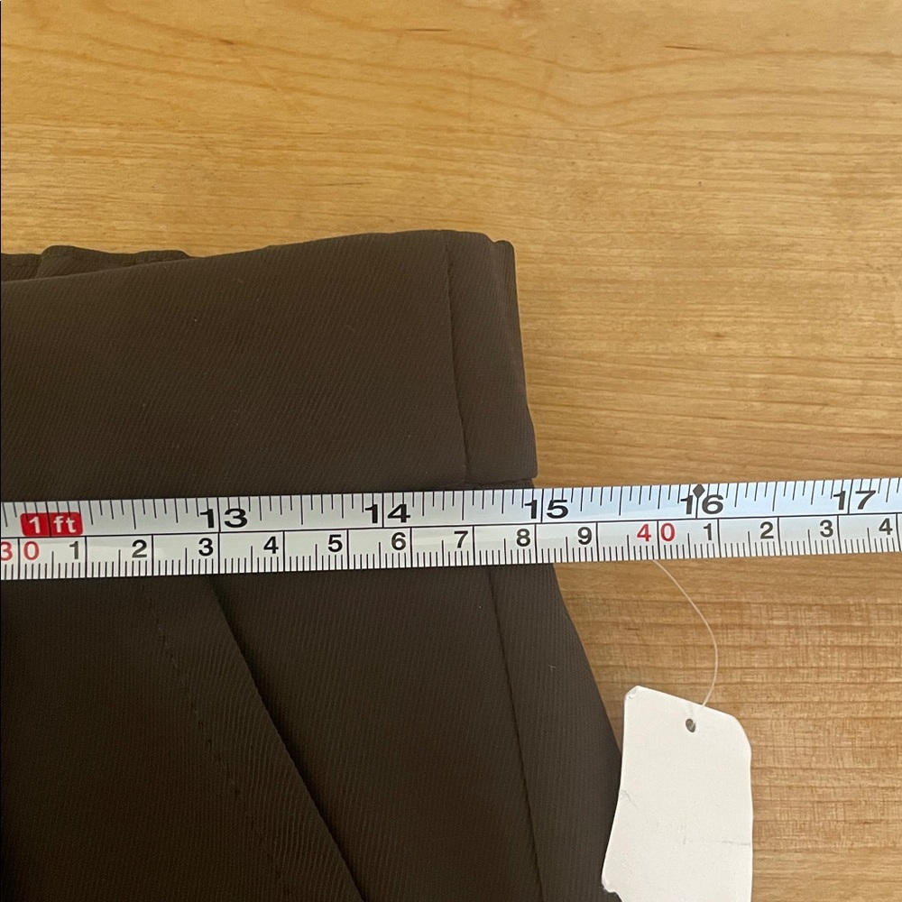 GAP 365 High Rise Cargo Pleated Trousers in brown, women’s size 6 - Picture 11 of 15